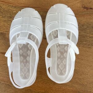 Zara Transparent Jelly Sandals size 26/9.5 little kids